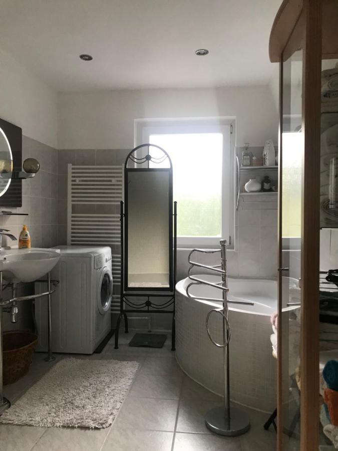 Ferienwohnung Bei Annerl Gmunden Exterior foto