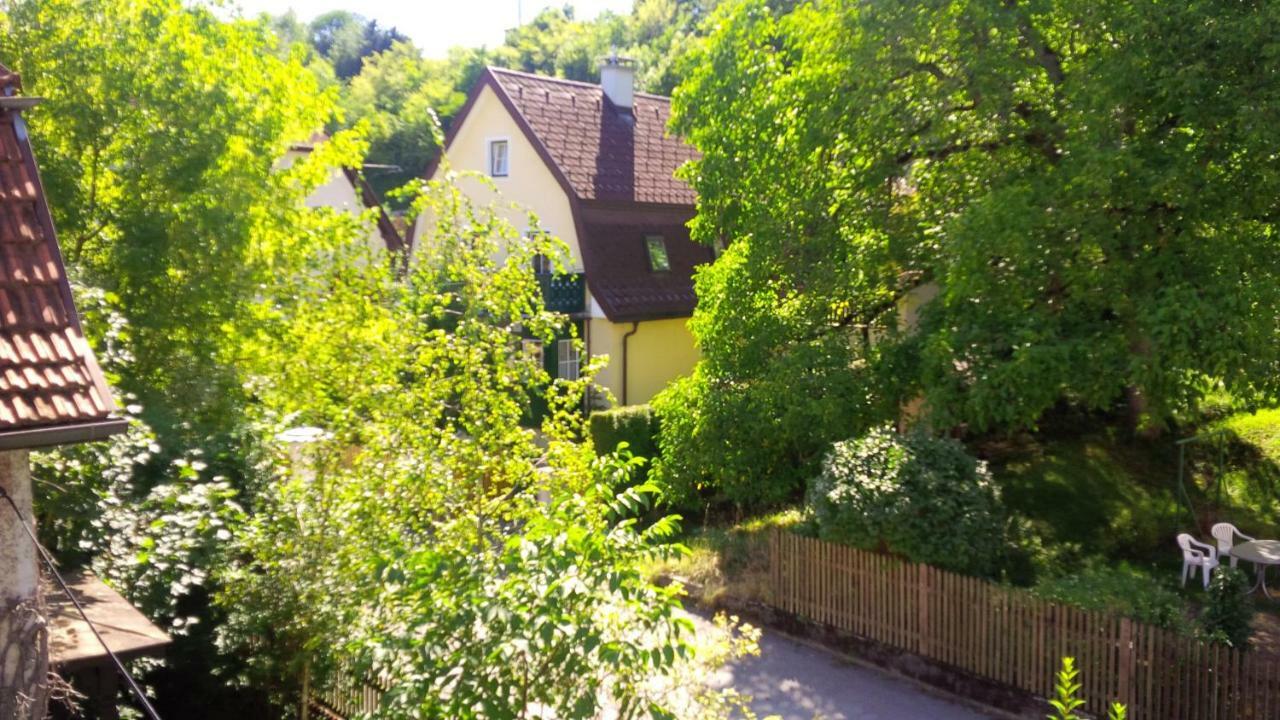 Ferienwohnung Bei Annerl Gmunden Exterior foto